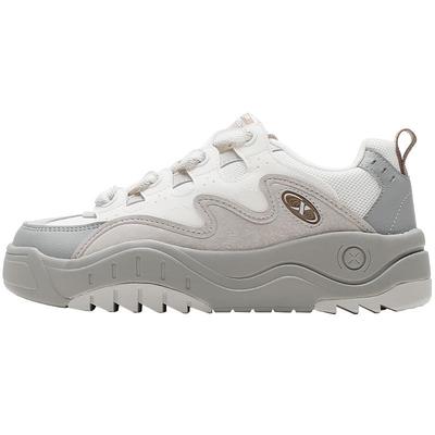 特步女鞋板鞋春季新款华夫鞋