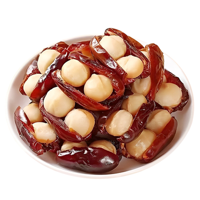 椰枣抱夏威夷果抱抱果枣夹核桃蜜饯独立包装网红休闲小吃零食孕妇