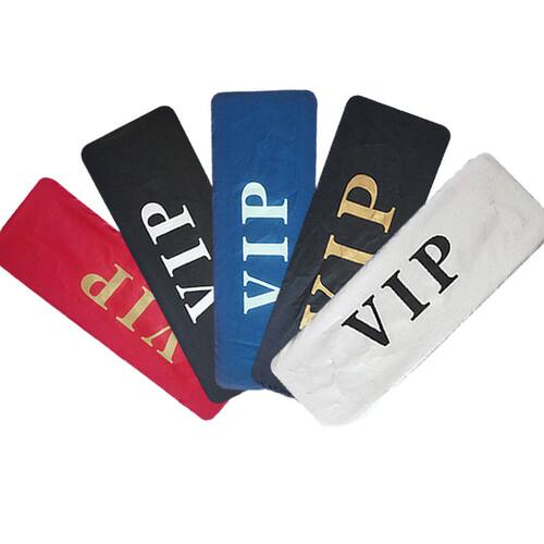 汽车防尘车牌套 加厚皮革VIP牌照套隐私防水罩车牌罩个性定制LOGO