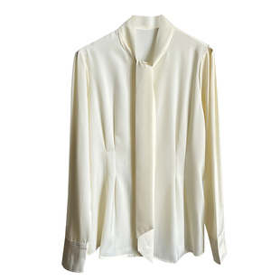 2026春季新款巨美的蝴蝶结长袖衬衫高级感缎面轻奢通勤杏色上衣女