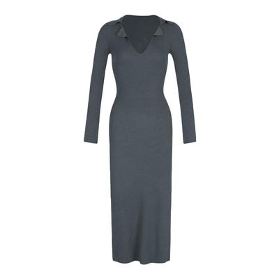 ITSNIKARV领针织连衣裙