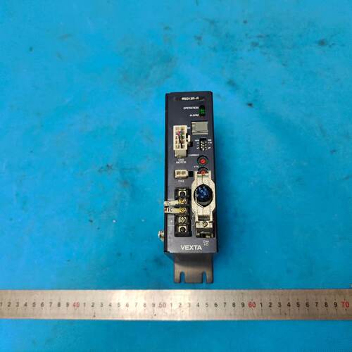 询价东方VEXTA两相闭环驱动器ASD13A-A，电压100