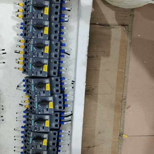 溢价-3RV6011-0KA15马达保护器，件，成色几乎