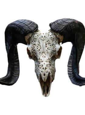 大角羊头骨镂空雕刻艺术家居摆件