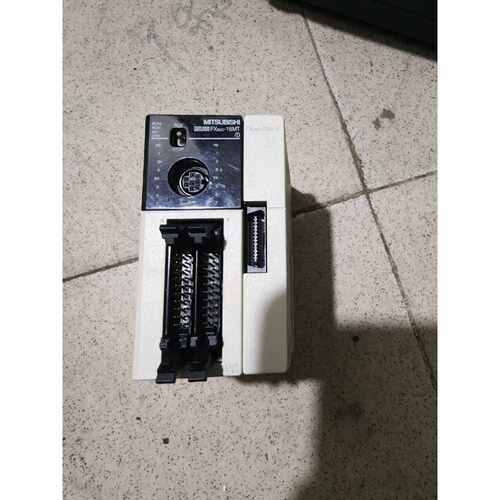 在线议价三菱PLC模块，型号FX3UC-16MT/D，外观成色漂亮，