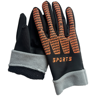 儿童手套冬天加绒保暖防寒罗口防风耐磨防滑防水打球跑步贴手弹性