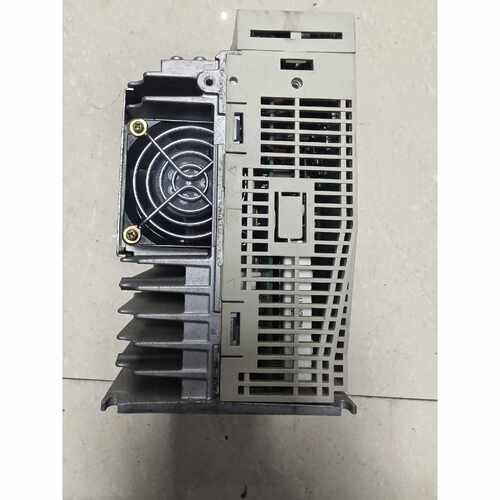 议价安川伺服驱动器SGDM15ADA1.5KW功率200V维修