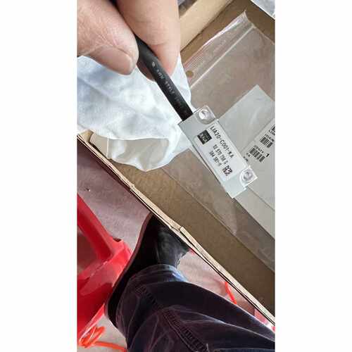 售前询价LIA20-C001-KA亚西分选机感应器，原装全新没包装