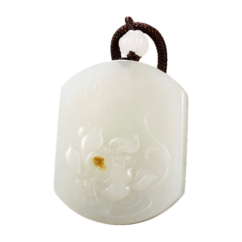 玉友和田玉荷花牌子玉石吊坠孤品