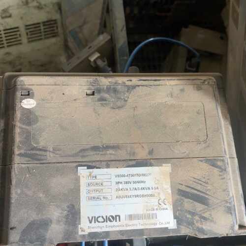 询Vision变频器VS500-4T0015G，380V三相，