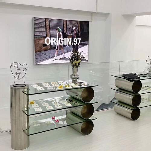服装店玻璃中岛流水台落地多层买手店饰品货架鞋包店陈列架多功能
