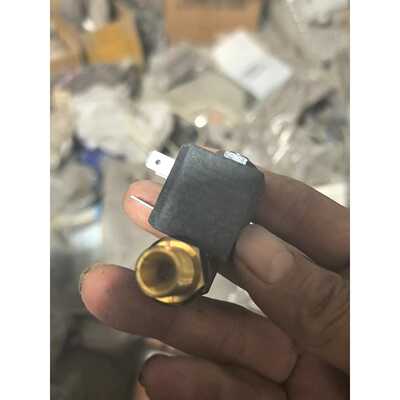 议价-意大利CEME电磁阀5541NB1，库存货，有几个。工作