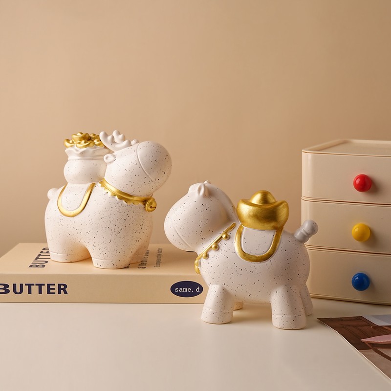 贝汉美新中式创意电视柜马上装饰品客厅有钱乔迁桌面摆件礼物酒柜