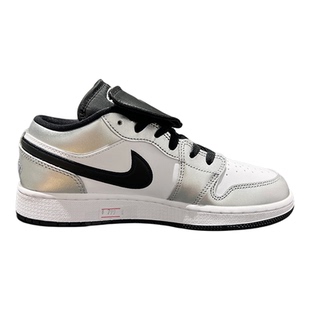 耐克大童鞋2026夏JORDAN AJ1魔术贴亮泽金属银复古板鞋IR2310-100