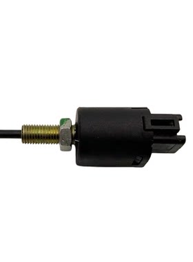 猎豹CT7CS10迈途离合器开关