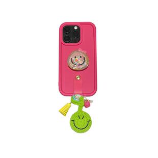 玫红流沙笑脸挂件适用苹果15pro/16promax手机壳iPhone14斜挎13挂绳12支架11背带13pro挂链xs/xr女14promax