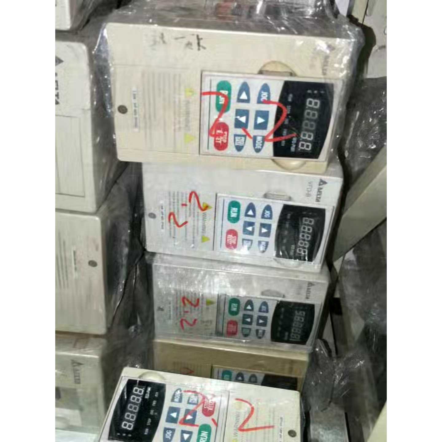 台达变频器VFD022B43B