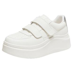 TATA他她女鞋春季魔术贴小白鞋休闲百搭板鞋增高厚底鞋G3N02AM6