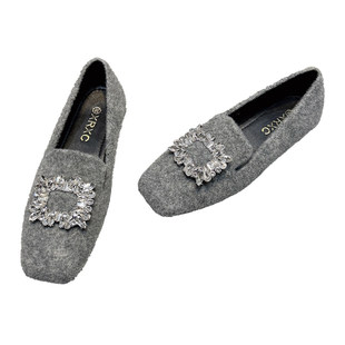 2025秋冬毛毛鞋女外穿豆豆鞋水钻方扣软底方头瓢鞋灰色乐福鞋大码