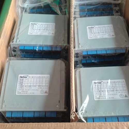 议价烽火1分8插片式分光器，型号FNA600185-YD，SC/维修