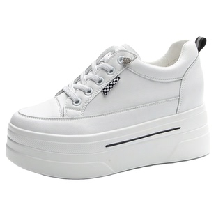 8cm真皮小白鞋女内增高2026新款超轻软底春季休闲鞋百搭厚底女鞋