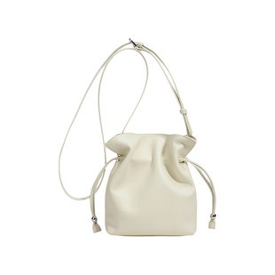 小众真皮迷你福袋包女褶皱抽绳云朵包2026新款单肩斜挎手机零钱包