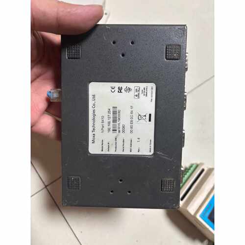 议价MOXA 串口设备服务器 型号:NPort 5410 二手设