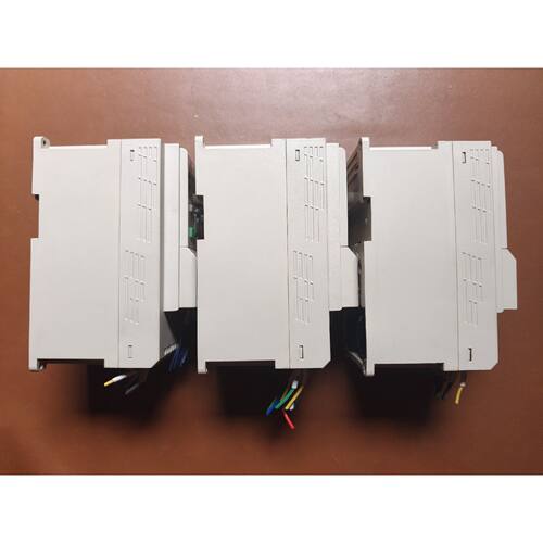 议价富凌变频器H110T40040BX0 4.0KW 2台