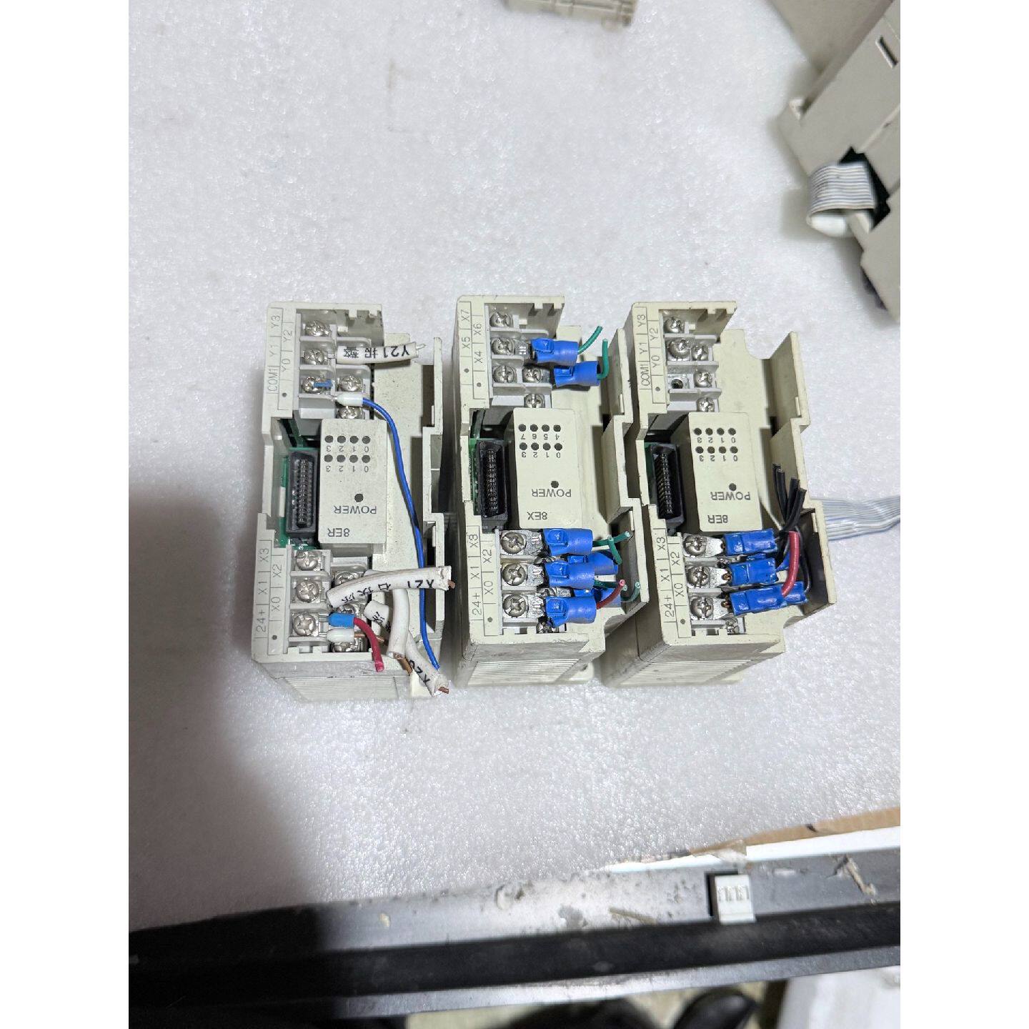 议价可维修三菱PLC模块FXON8EX8ER正常拆机单价打包出
