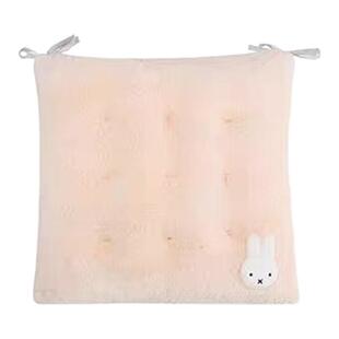 坐垫可爱兔子椅子垫秋冬加厚保暖办公室久坐屁垫学生宿舍毛绒座垫