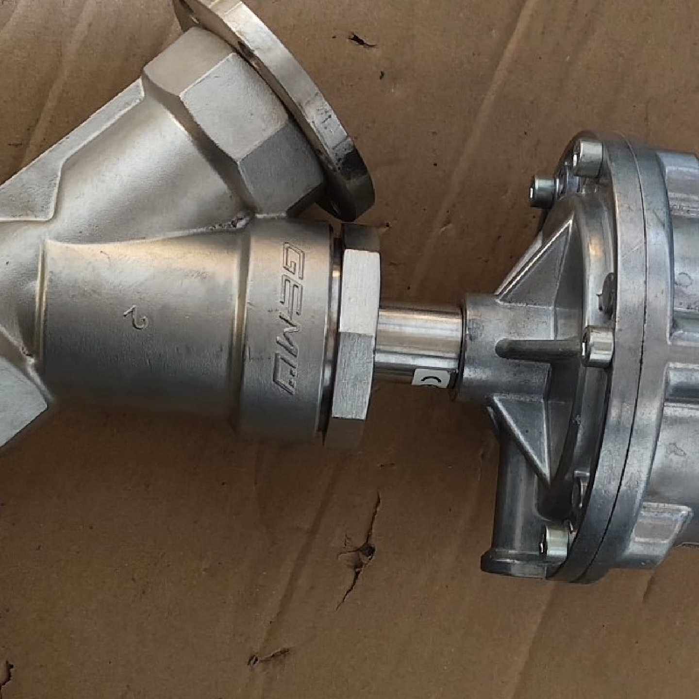 议价--德国GEMU盖米51450D137512气动角阀，实物拍摄，