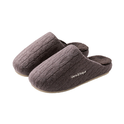 维诺妮卡2025软底静音防滑棉拖鞋