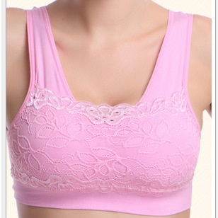 防走光运动文胸健身瑜伽背心内衣无钢圈带胸垫大码蕾丝性感抹胸