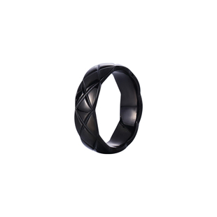 黑色菱格纹戒指女小香风轻奢高级感中指食指指环戒子钛钢尾戒对戒