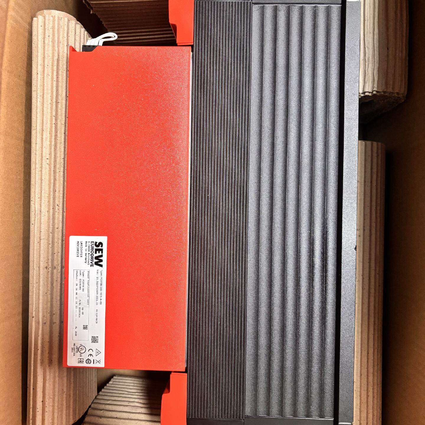 议价SEW变频器型号MC07B0300-503-4-00全新原装现货