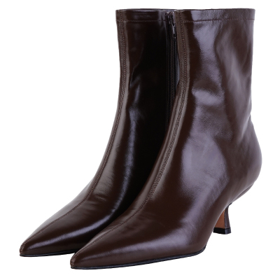 IORE极简气质尖头皱牛油皮短靴