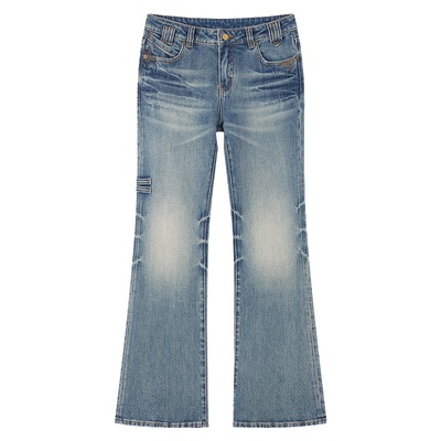 出逃赤岗西复古蓝低腰微喇牛仔裤