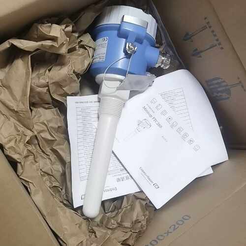 全新EHFTC260BA2J1电容式物位检测传感器