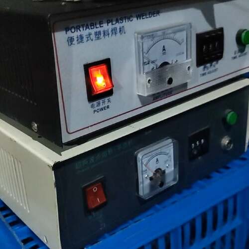 议 价超声波焊接机可焊汽车内饰门板35K大功率汽车门板焊接机工业