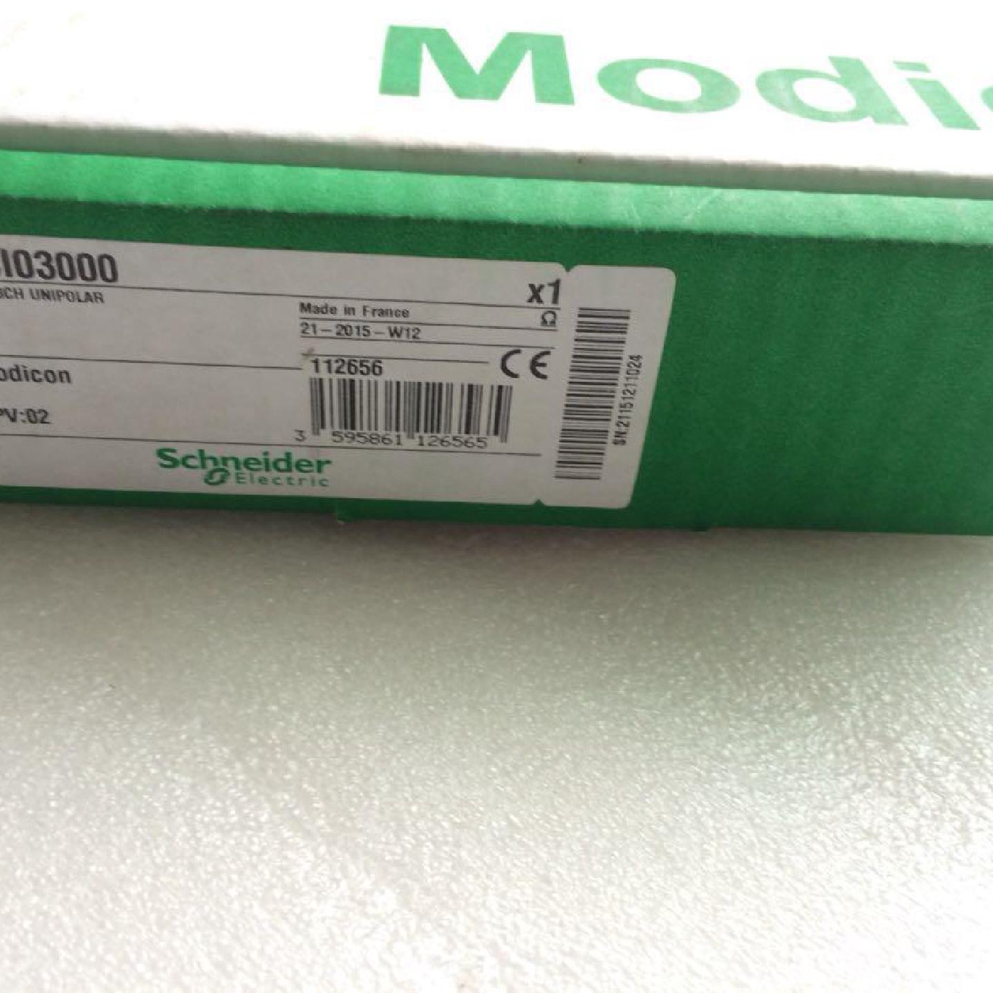 议价施耐德全新模块TSXP576634MC 140EHC10500C质保一年 - 实物图