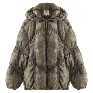 COCOBELLA可溯源安心羽绒服新国标90绒几何绗线晕染面包服DC0002