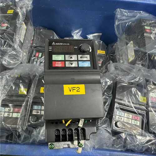 议价台达变频器VFD004EL21A维修