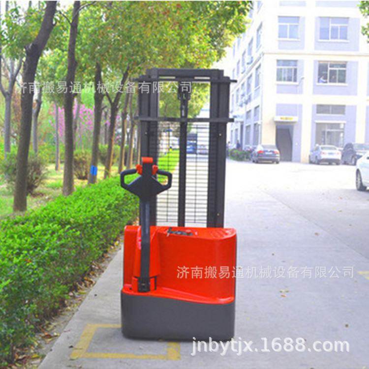 济南直销 1.5吨全电动堆垛车 电动堆高车厂家 托盘电动堆高车
