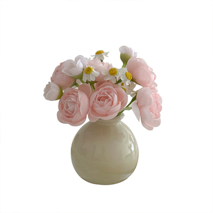 小花瓶迷你奶油风桌面陶瓷工艺品摆件简约ins插花高级感居家美器