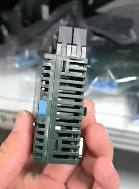 议价PLC扩展模块 FP0R-E32T，AFP0RE32适用