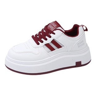 春季网面运动鞋女2026新款休闲板鞋小白鞋百搭学生轻便校园风潮鞋