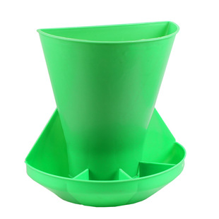 壁挂式仔猪补料槽仔猪食槽塑料小猪料槽仔猪补料槽猪食槽养猪设备