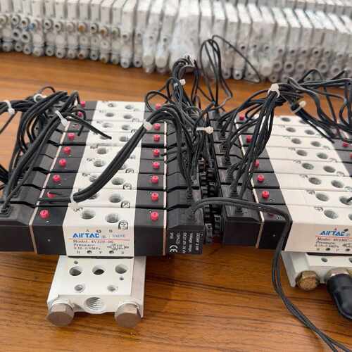 议价亚德客电磁阀4V12006BI，4V130C06BI