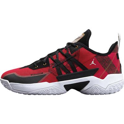 耐克男子舒适运动篮球鞋