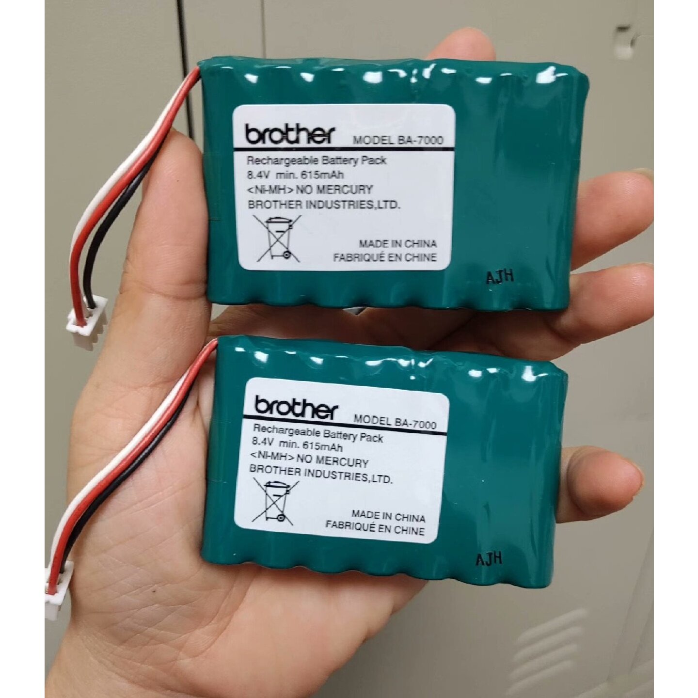 议 价兄弟标签机打印机PT7600可充电池BA7000标签机电工业自动可图片